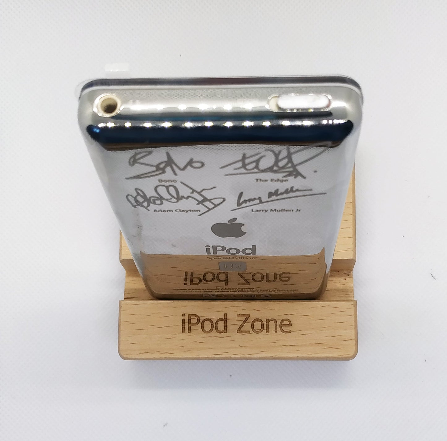 Apple iPod Video 5.5th Generation | U2 Version | 256GB | 2000 mAh 50 to 60 Hrs