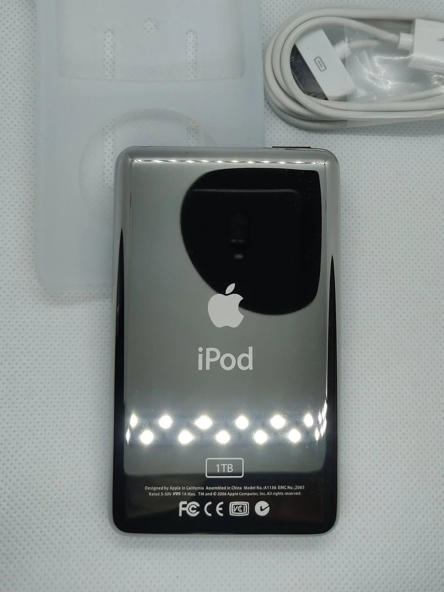 iPod Classic 7th Gen | Grey Edition | 1TB SSD | 3000 mAh Battery