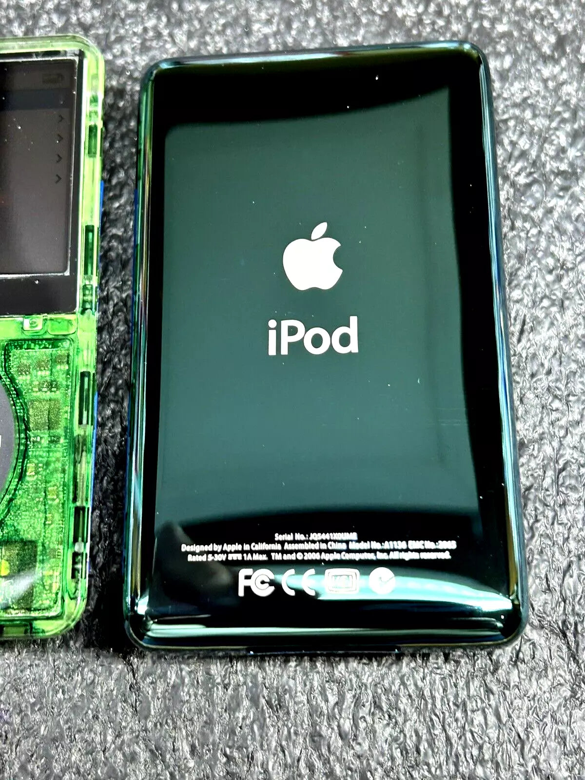 APPLE iPOD CLASSIC 5.5th Atomic IVY 2TB SSD Wolfson DAC Atomic 3000 Battery