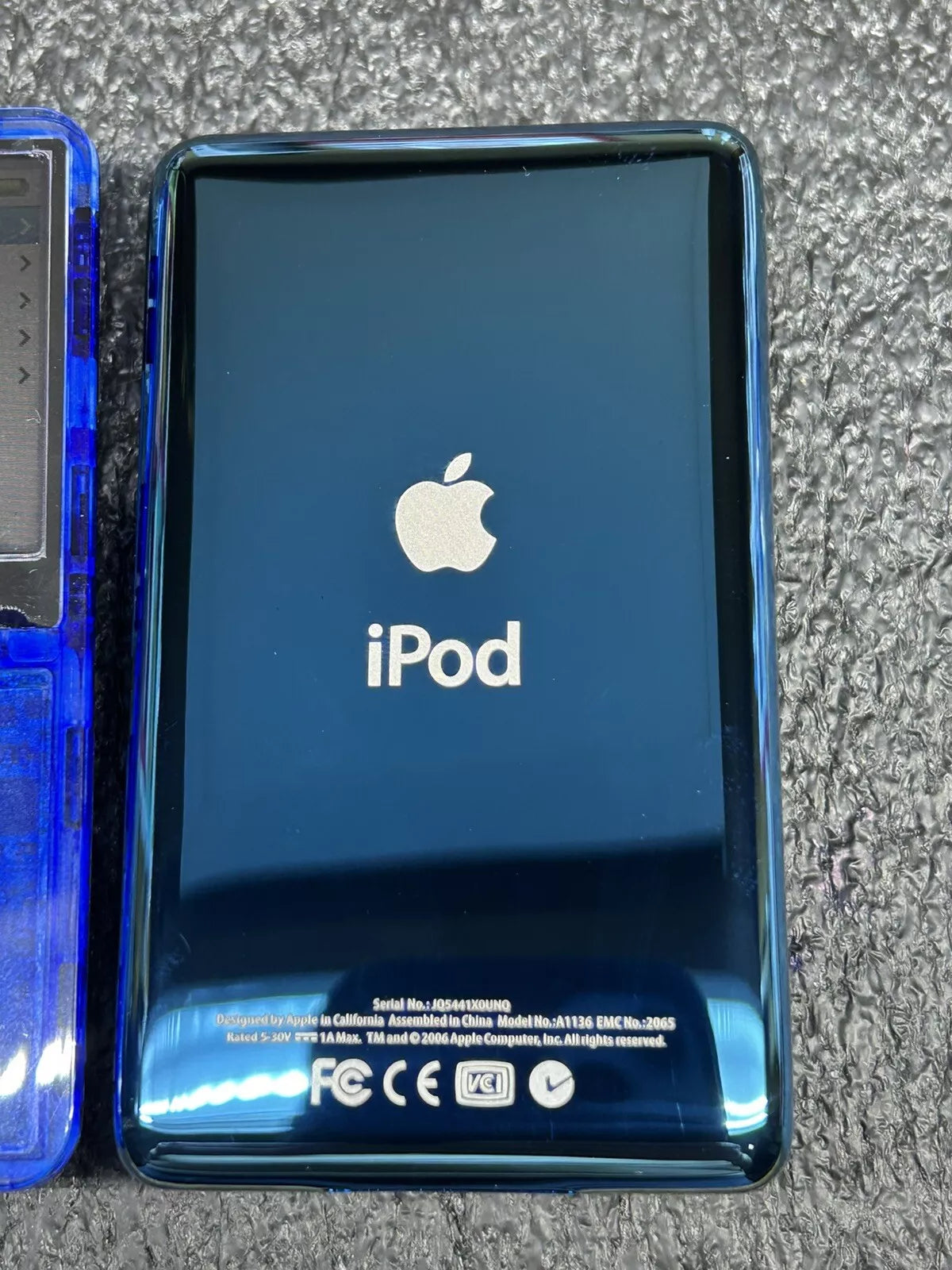 APPLE iPOD CLASSIC 5.5th Atomic Ocean Blue 2TB SSD Wolfson DAC 3000 Battery